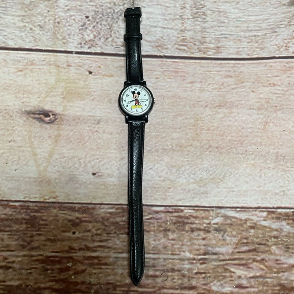 Lorus‎ Mickey Mouse watch - Picture 1 of 7